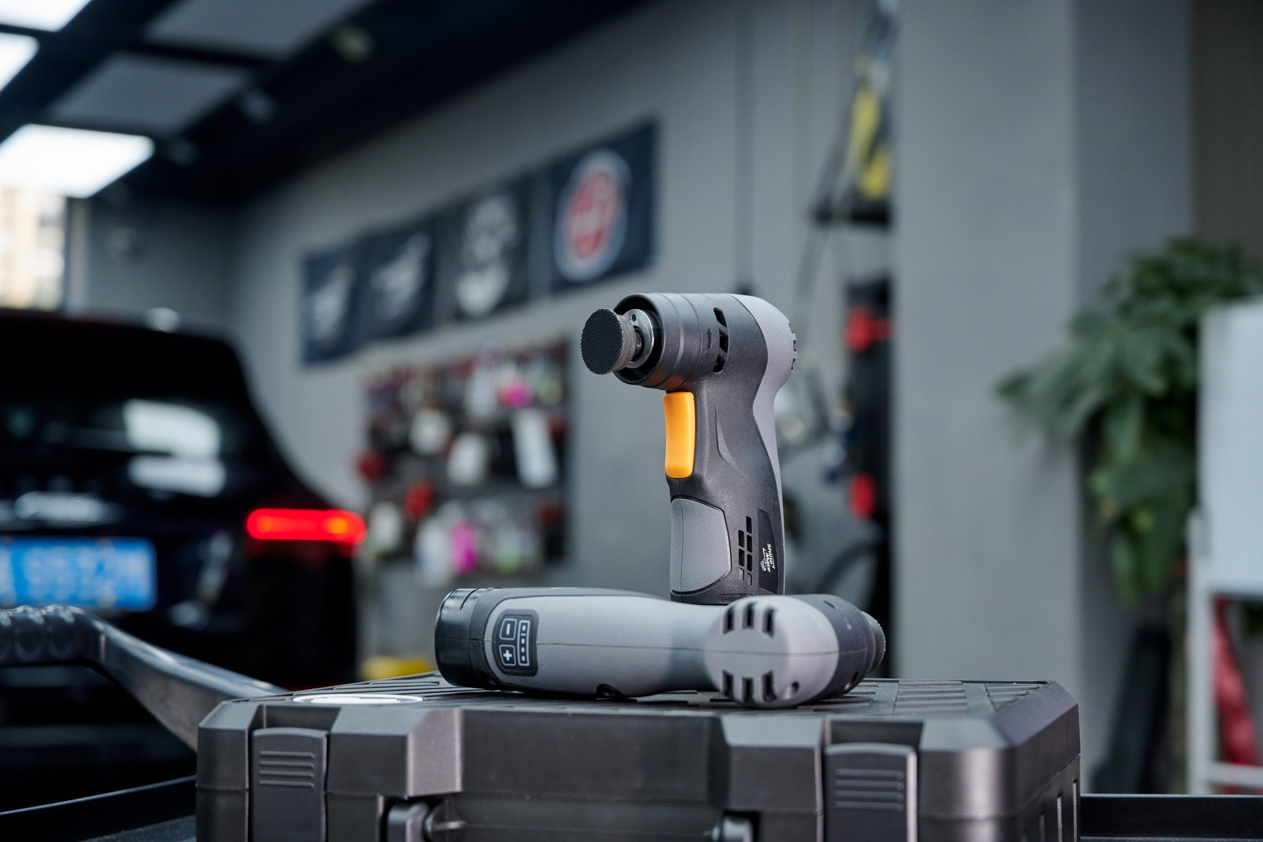 Mini Lijadora orbital sin cable EB201A-1